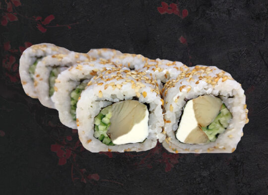 Калифорния в кунжуте с окунем